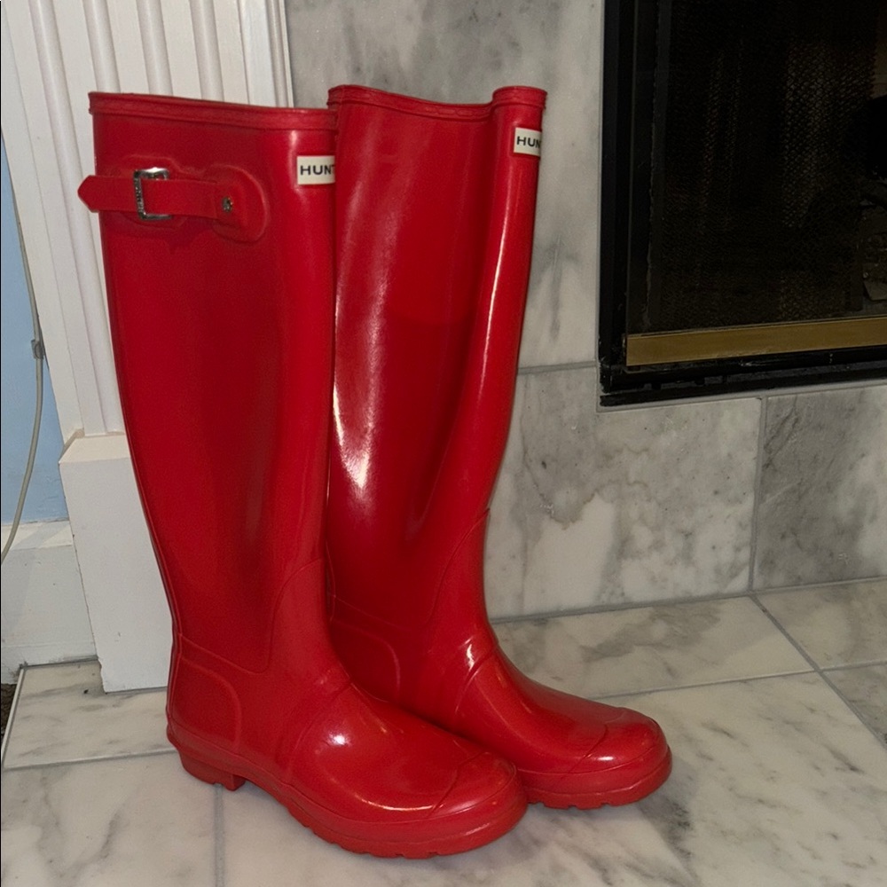 Hunter Hot Pink Tall Rain Boots